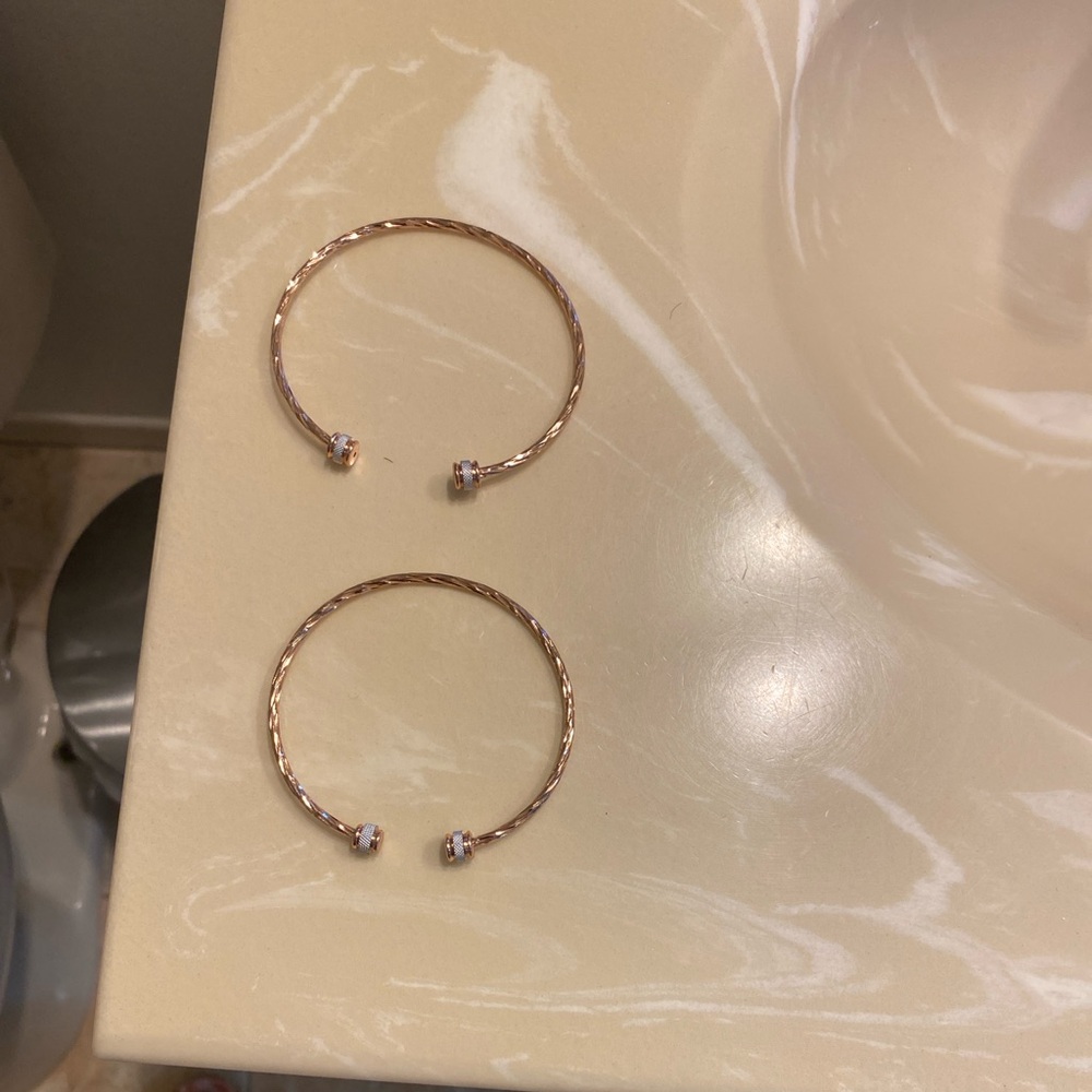 Baby Essentials Elegant Gold Bracelet